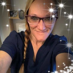 Meet your Posher, Mellody